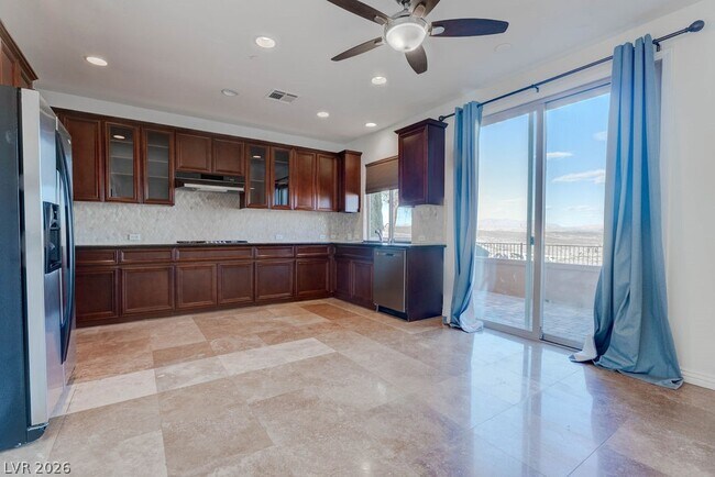 Building Photo - 31 Via Mantova