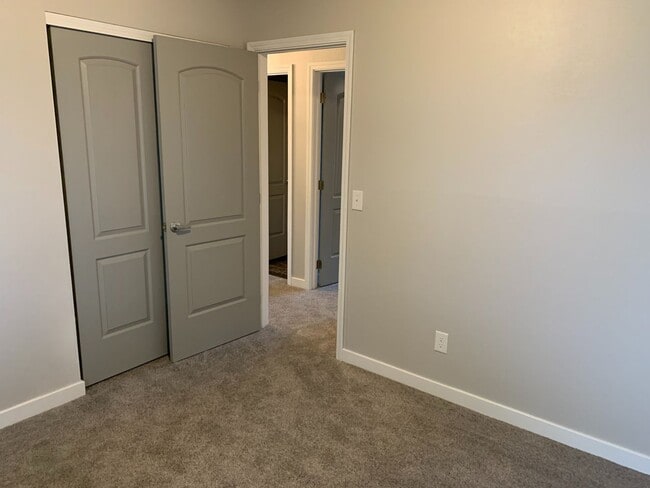 Building Photo - Post Falls Rancher