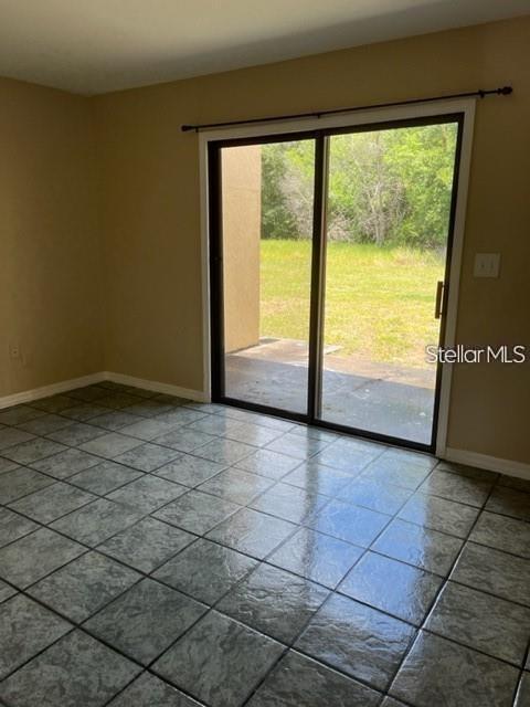 Building Photo - 1827 SW 108th Ln
