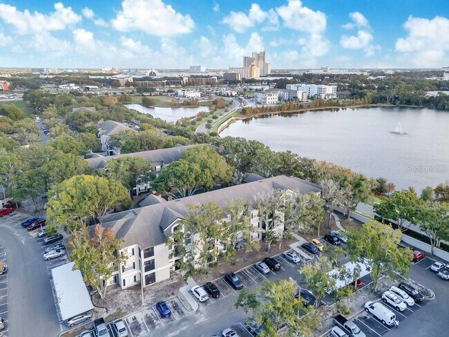 Building Photo - 7606 Pissarro Dr