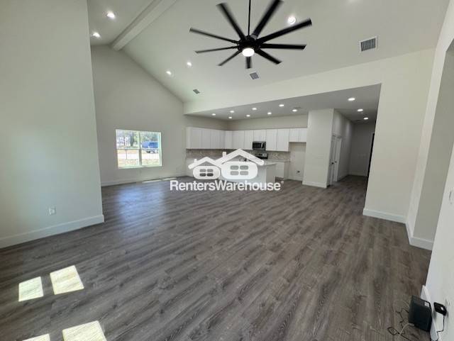 Building Photo - 664 Rolling Hills Dr