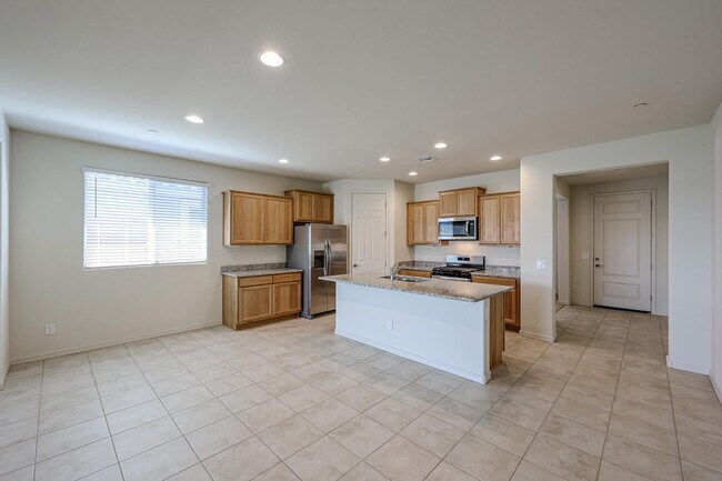 Building Photo - 31949 N 134th Dr