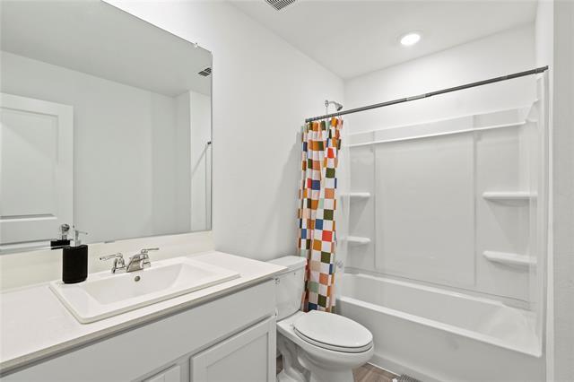 Building Photo - 1101 Pere David Dr