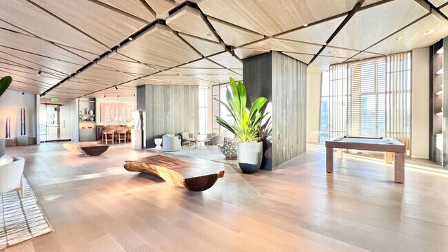 Building Photo - HIGH FLOOR 1BD UNIT AT THE LUXURIOUS KOULA...