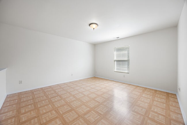 Building Photo - 4102 Rosefield Ct