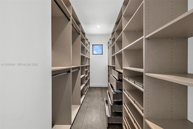 Building Photo - 16699 Botaniko Dr N