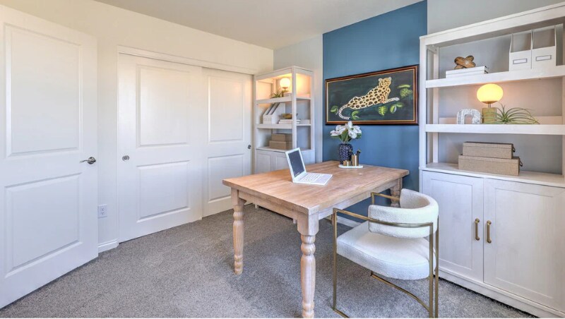 Building Photo - 2625 Dahlia Fls Ave