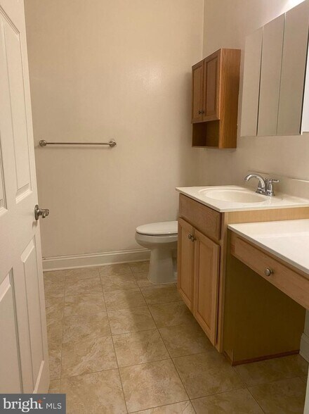 Building Photo - 4806 Mantlewood Way