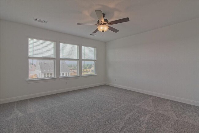 Building Photo - 212 Turnbuckle Bnd