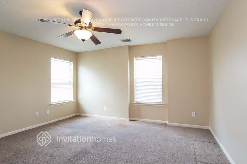 Building Photo - 3622 Fuller Bluff Dr