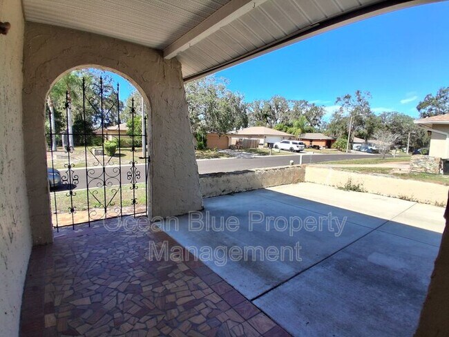 Building Photo - 8732 Elm Leaf Ct