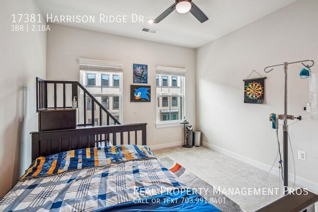 Building Photo - 17381 Harrison Rdg Dr