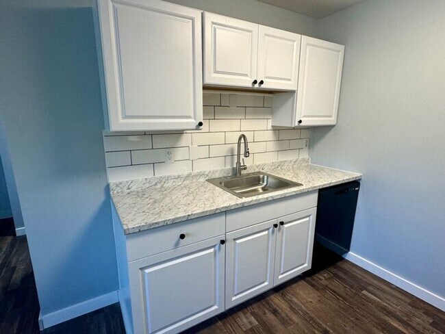 Interior Photo - The Flats at Wilmington Pike