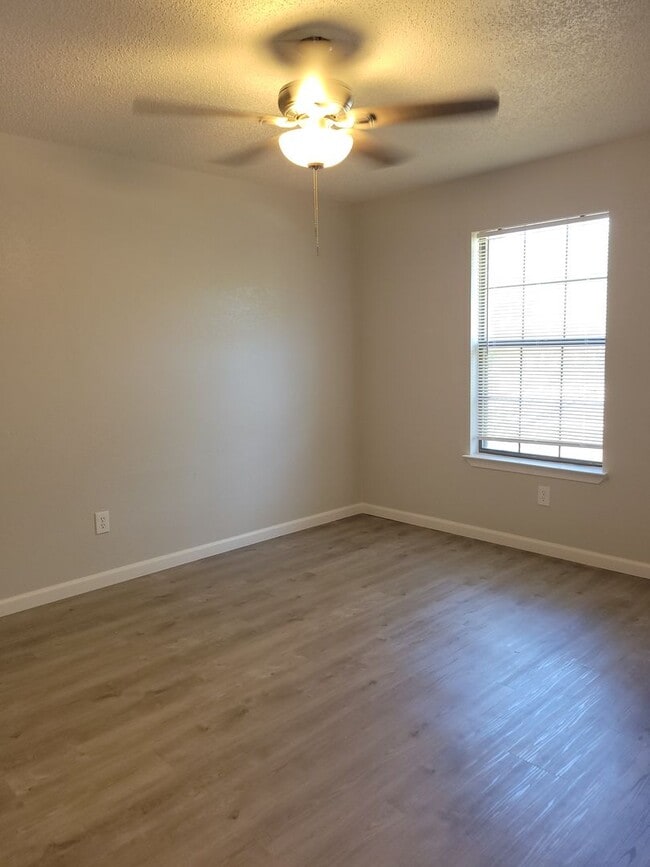 Building Photo - Recently Remodeled 3bd/2ba in Killeen!