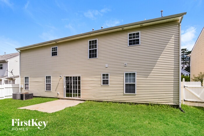 Building Photo - 11320 Anna Rose Rd