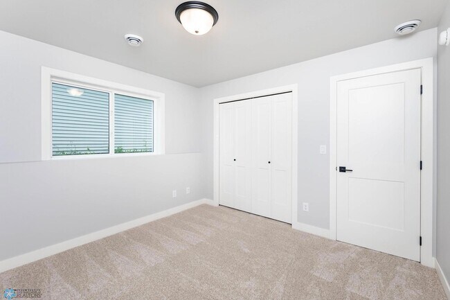 Building Photo - 6718 68th St S