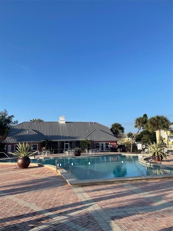 Building Photo - 3873 Pompano Dr SE