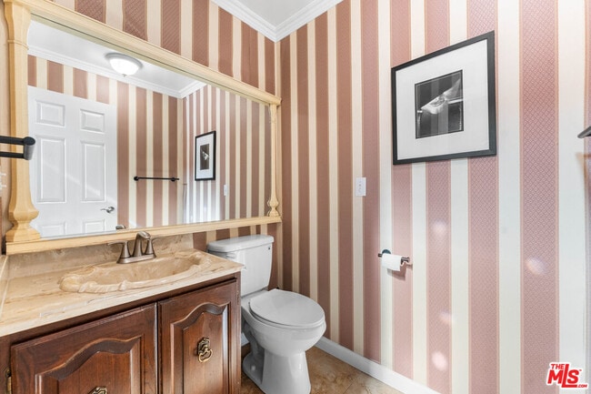 Building Photo - 18032 Mariner Dr