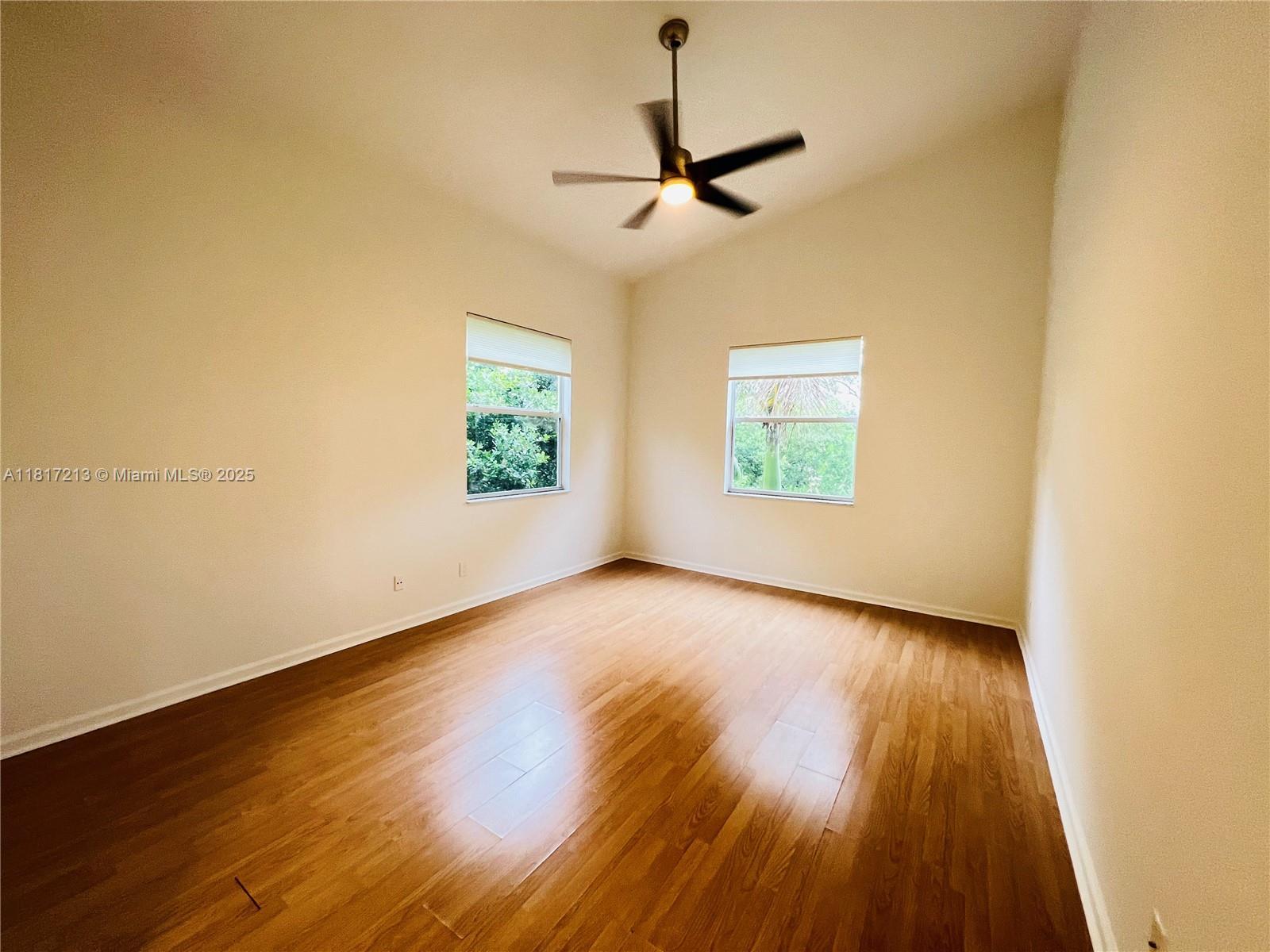 SO FLO Real Estate Group 529 E Sheridan St # 302 DANIA BEACH, FL - 529 E Sheridan St