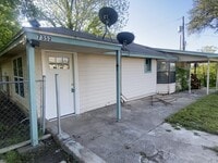 Building Photo - 7352 Sparta Rd