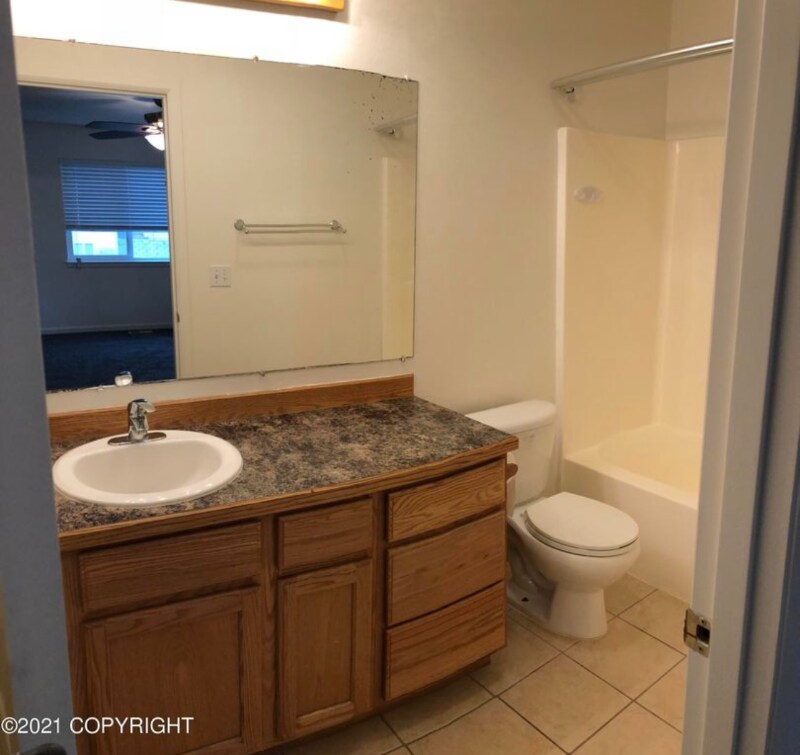 Building Photo - 3001 N Chandelle Ct