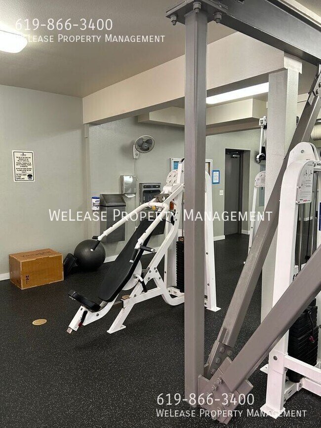 Building Photo - 1642 Seventh Ave