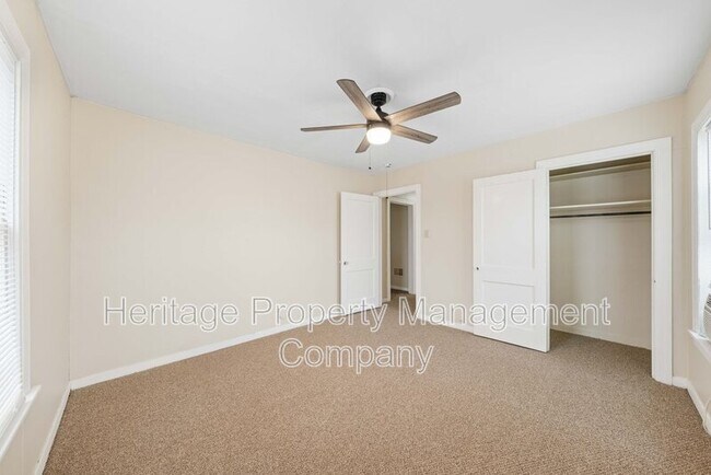 Building Photo - 231 Alexander Hamilton Dr