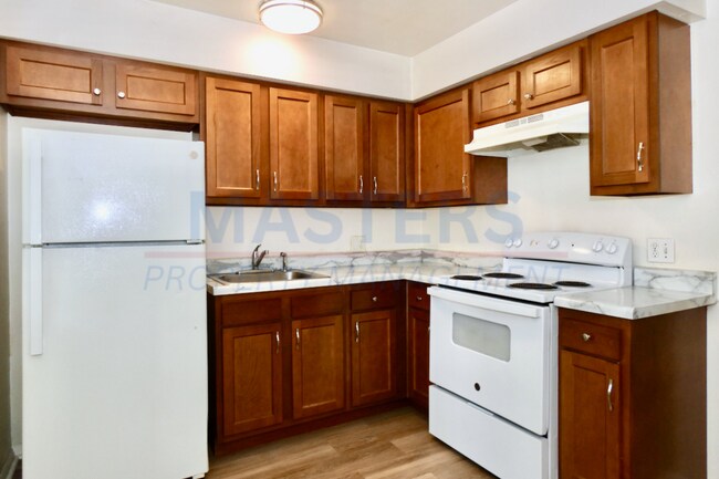 Building Photo - 5765 Steffens Ave