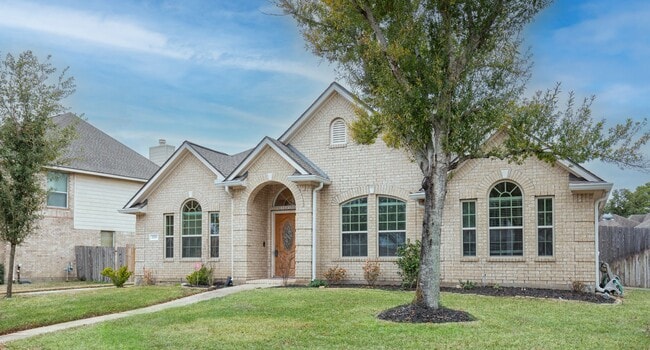 Building Photo - 2710 Falcon Knoll Ln