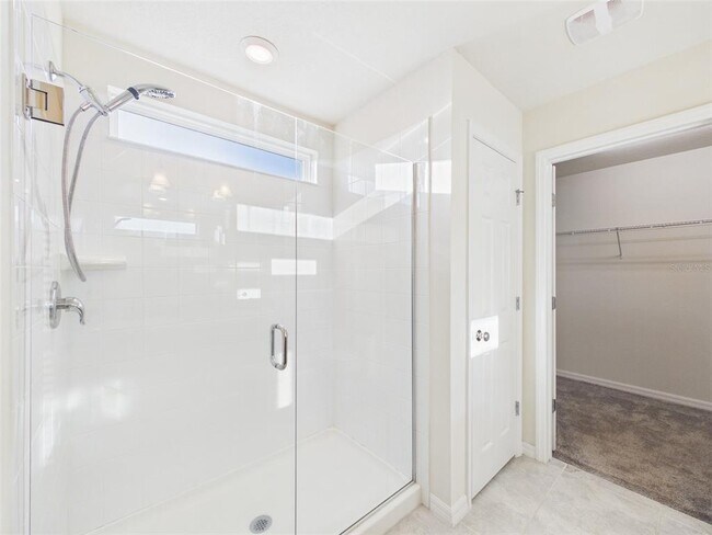 Building Photo - 5164 Chickadee St