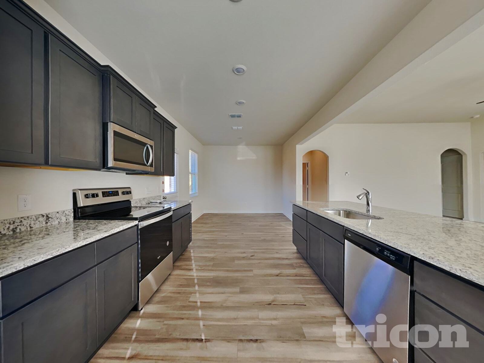 Building Photo - 1903 Belmont Dr