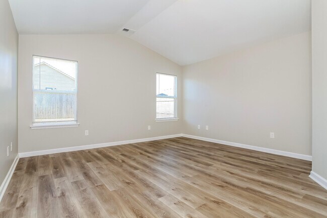 Building Photo - 2509 Guildhall Ln