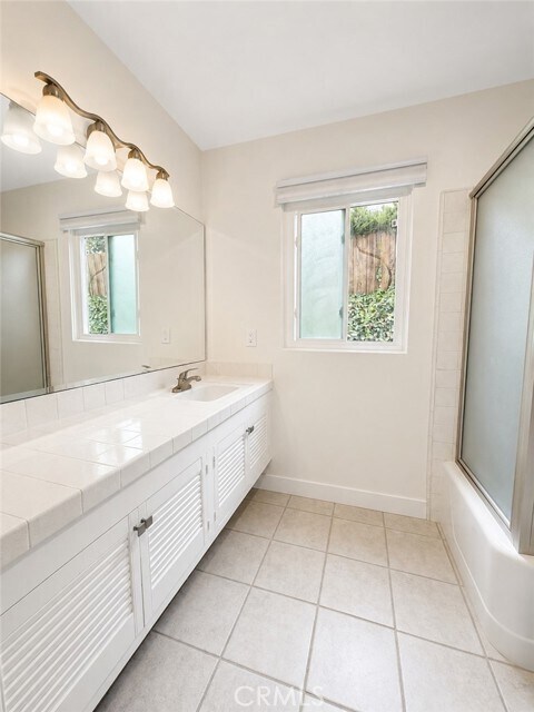 Building Photo - 7016 Lofty Grove Dr