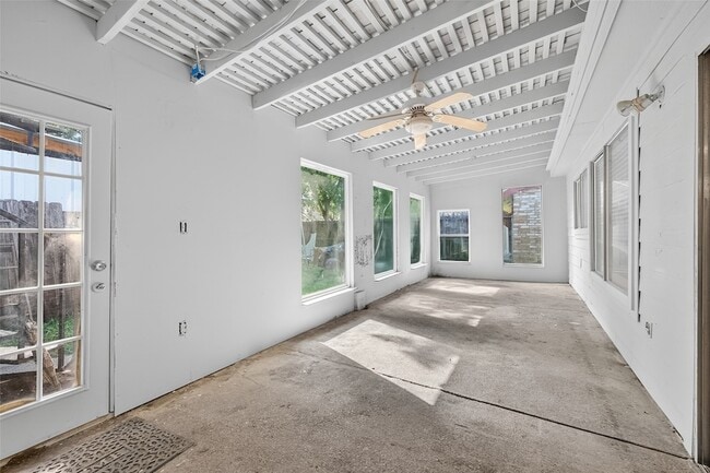Building Photo - 7711 Del Glen Ln