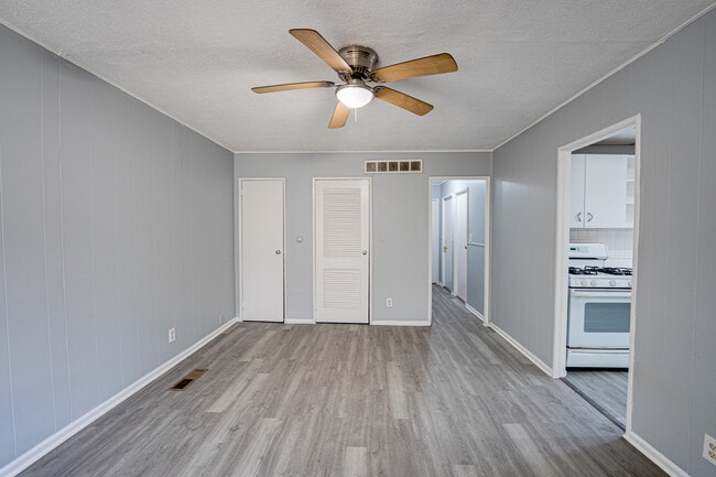 Building Photo - 2019 Overdene Ave