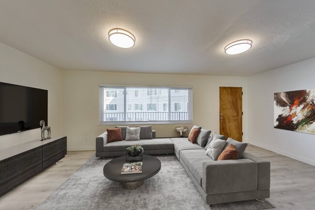 Floorplan - Lee Haus