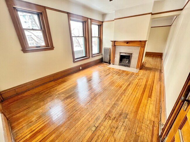 IMG_0806 - Cross Apartments