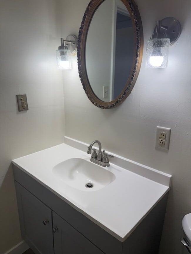 Building Photo - Country Living with a Recently Remodeled 2...