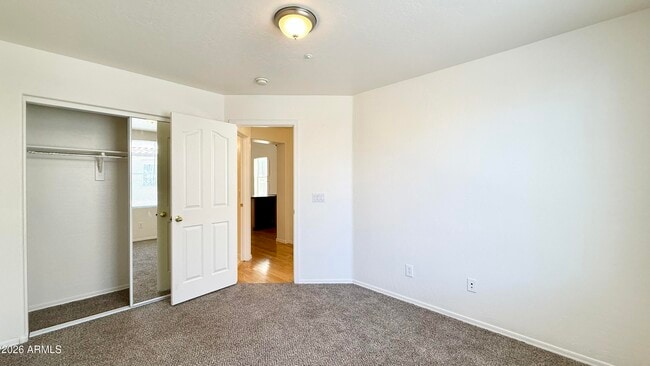 Building Photo - 161 W Campbell Ct