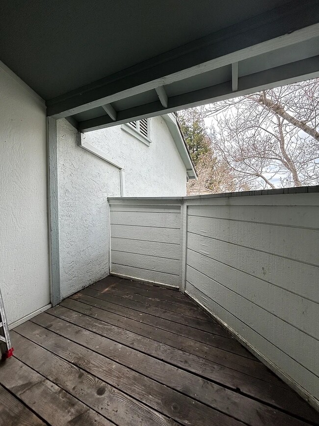 Building Photo - 4864 Iris Terrace