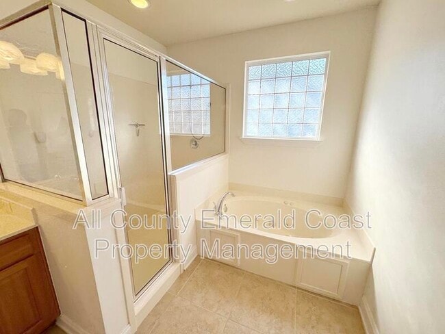 Building Photo - 4403 Sonoma Cir