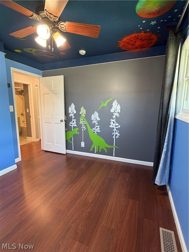 Building Photo - 13187 Yager Dr