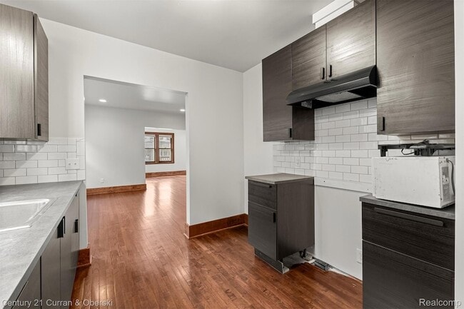 Building Photo - 8804 Mason Pl