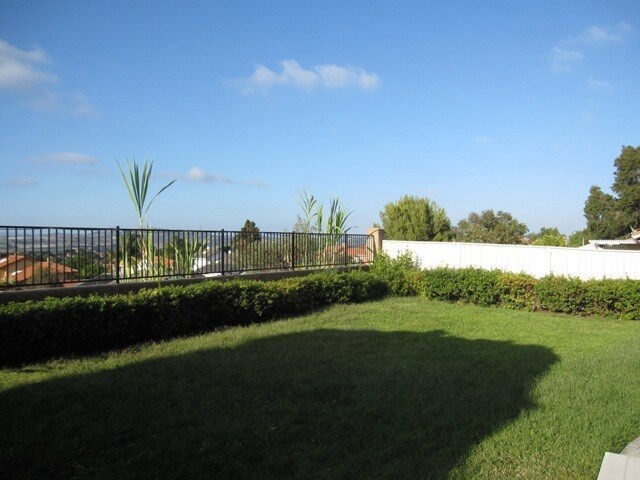Building Photo - 4972 Overlook Dr