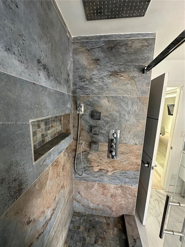 Building Photo - 1130 Oysterwood St