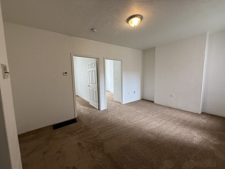 Living Room - 3615 Dawson St