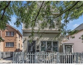 Building Photo - 160-13 N Conduit Ave