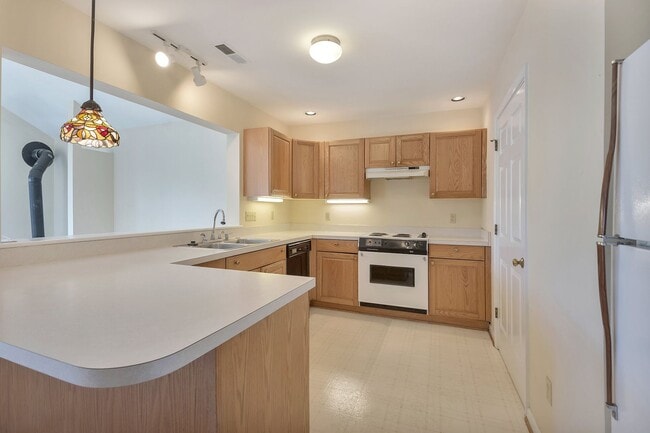 Building Photo - 1292 Timberbranch Ct