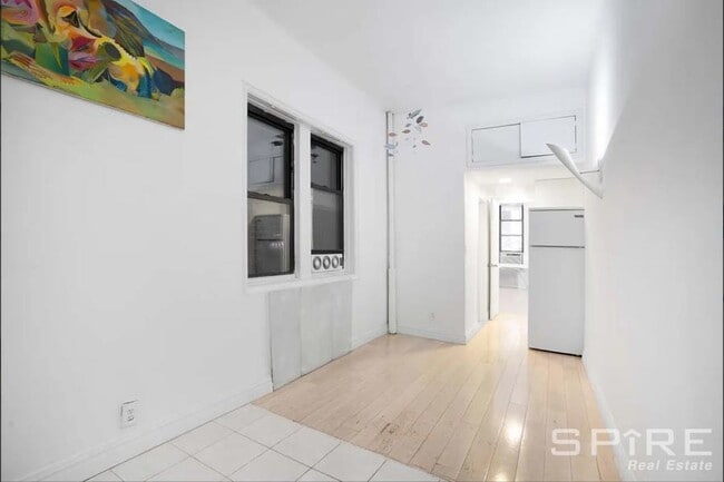Building Photo - 2 bedroom in NEW YORK NY 10128