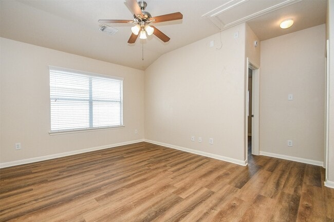 Building Photo - 13111 Rippling Creek Ln